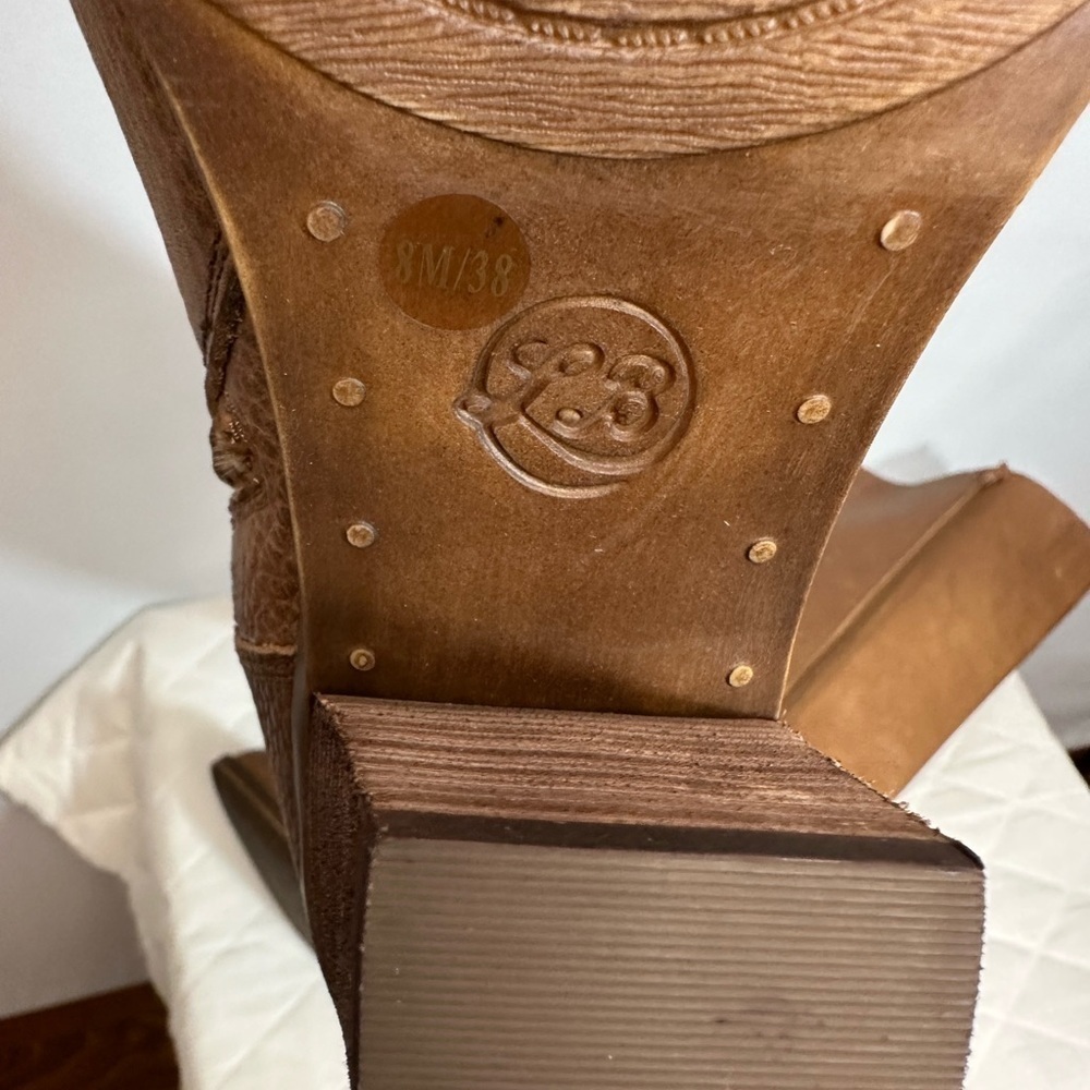 Lucky Brand Epositoh Honey Cornelian Leather Knee-High Boots Size 8 Block Heels - Picture 7 of 15